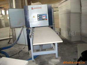 青島李滄盛澤木工機(jī)械廠(chǎng) 引領(lǐng)前沿的大型發(fā)泡設(shè)備產(chǎn)品全覽